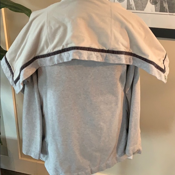 Lululemon wrap jacket - Picture 6 of 7